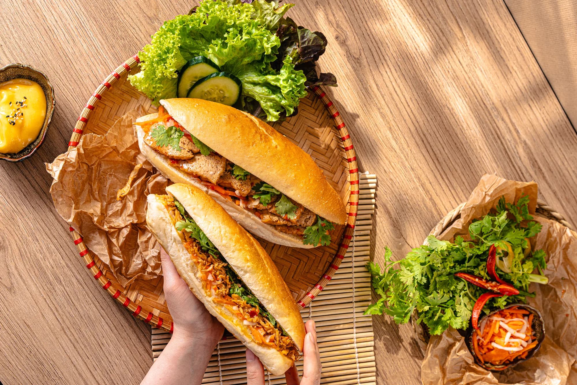 Frisch zubereitetes Bánh Mì